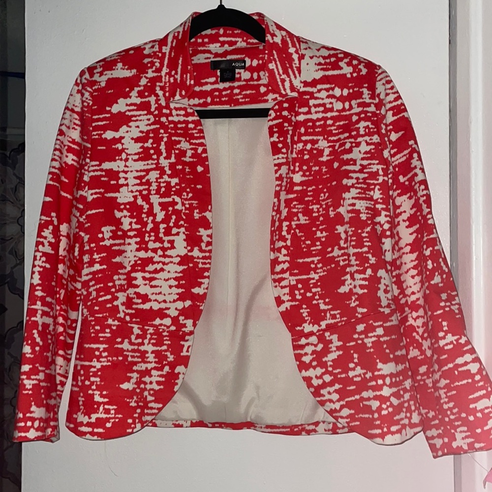Womens bright coral/orange color blazer. Medium